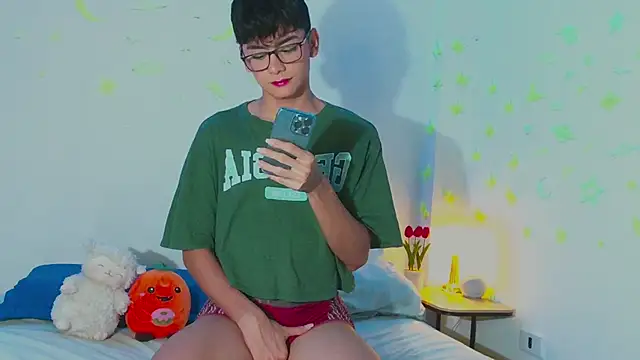 arnold laurent  online show from 02/23/25, 08:22