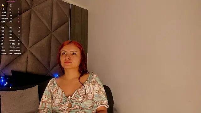 Snapshot of AbbyWathson chatting on 02/11/25, 07:38 AbbyWathson online show from 02/11/25, 07:38