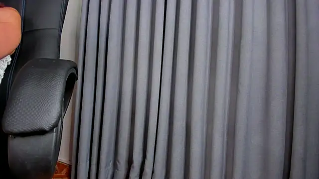 Snapshot of AbbyWathson chatting on 02/20/25, 10:48 AbbyWathson online show from 02/20/25, 10:48