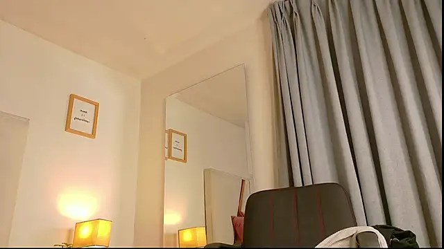 Snapshot of AbbyWathson chatting on 03/05/25, 01:52 AbbyWathson online show from 03/05/25, 01:52