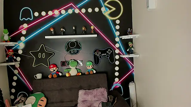 Snapshot of AbbyWathson chatting on 03/22/25, 10:48 AbbyWathson online show from 03/22/25, 10:48