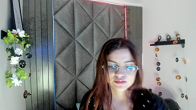 Snapshot of AbbyWathson chatting on 10/21/25, 08:20 AbbyWathson online show from 10/21/25, 08:20