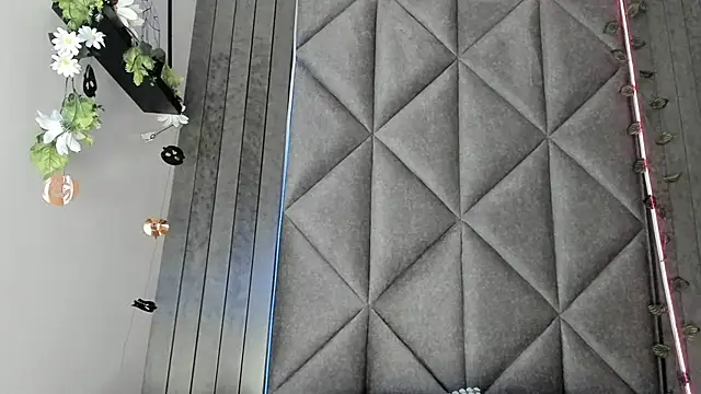 Snapshot of AbbyWathson chatting on 10/23/25, 07:45 AbbyWathson online show from 10/23/25, 07:45