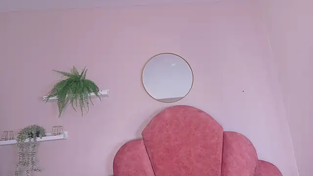 Snapshot of AbbyWathson chatting on 11/04/25, 07:35 AbbyWathson online show from 11/04/25, 07:35