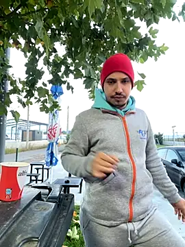 Snapshot of baramadalin chatting on 10/22/25, 04:35 baramadalin online show from 10/22/25, 04:35