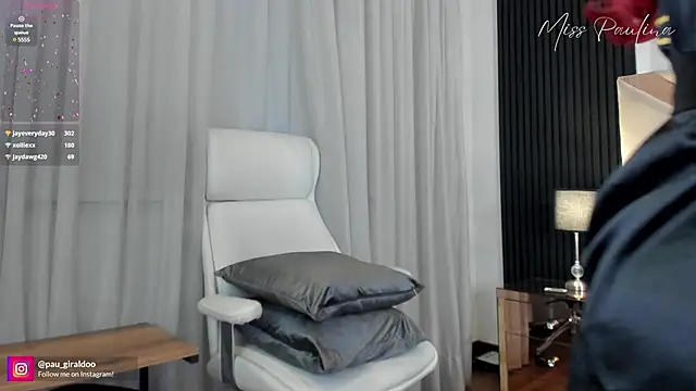 Snapshot of misspaulinaa chatting on 01/23/25, 05:56 misspaulinaa online show from 01/23/25, 05:56