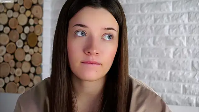 LowOncoming online show from 10/20/25, 01:39