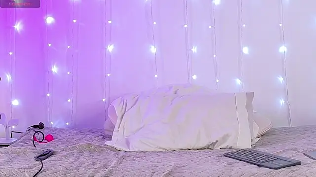 Snapshot of aryalovejoy chatting on 02/04/25, 01:48 aryalovejoy online show from 02/04/25, 01:48