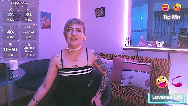 Maria fernandaxxx  online show from 10/22/25, 03:07