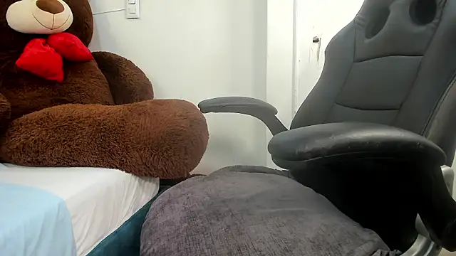 karina mason online show from 10/29/25, 12:18