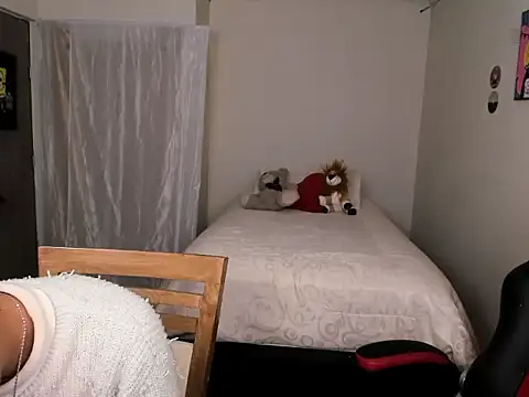 Snapshot of sweet_boys_xx chatting on 03/12/25, 02:23 sweet boys xx online show from 03/12/25, 02:23