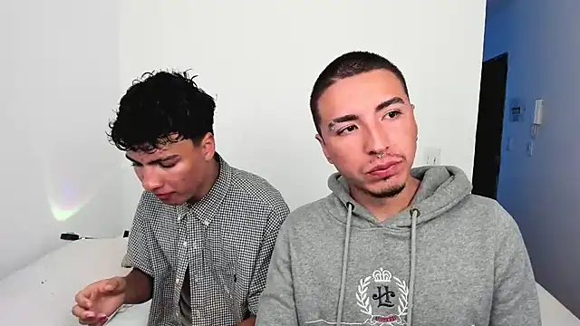 sweet boys xx online show from 10/24/25, 11:28