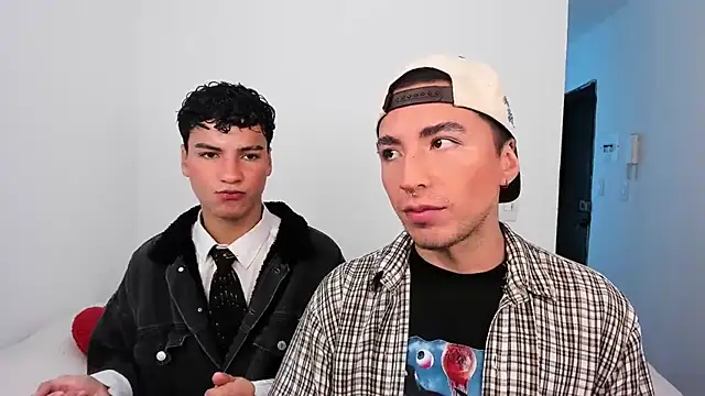 sweet boys xx online show from 11/06/25, 01:01