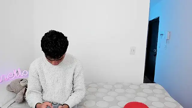 sweet boys xx online show from 11/20/25, 12:05