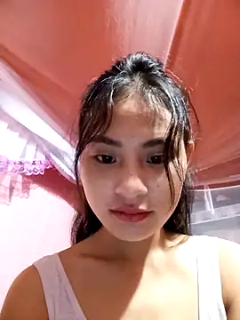 trieungoclnt online show from 10/28/25, 02:26