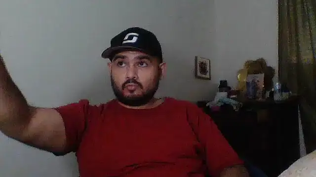 JooveyRose online show from 10/23/25, 06:06