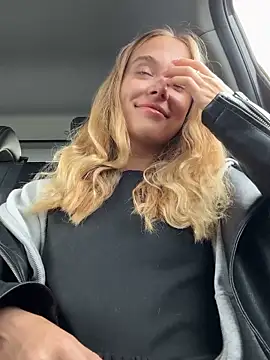 enjoy my beauty online show from 10/13/25, 07:08