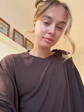 enjoy my beauty online show from 10/18/25, 05:21