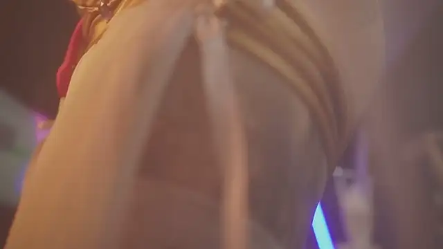 angelacianuro  online show from 10/10/25, 02:54