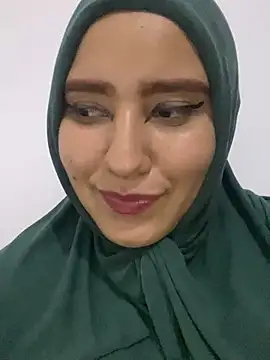 hannahayat online show from 12/04/24, 01:58