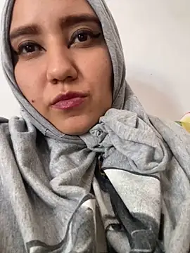 hannahayat online show from 12/07/24, 08:27