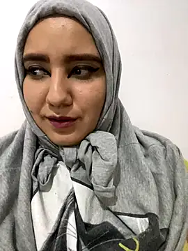 hannahayat online show from 12/08/24, 10:03