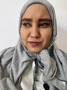 hannahayat online show from 12/10/24, 02:28