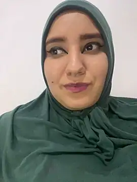 hannahayat online show from 12/13/24, 05:10