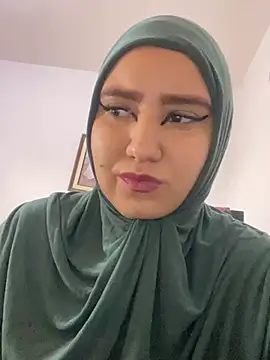 hannahayat online show from 12/17/24, 02:44