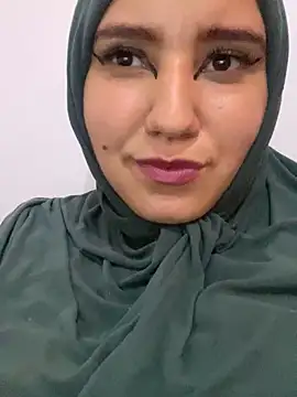 hannahayat online show from 12/19/24, 07:51