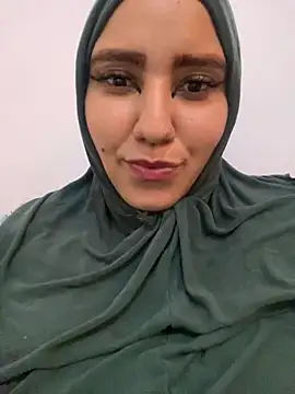 hannahayat online show from 12/20/24, 09:06