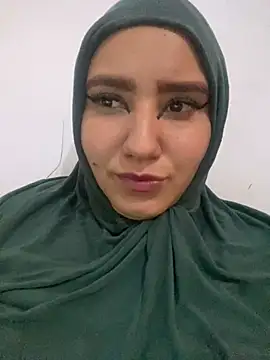 hannahayat online show from 12/27/24, 09:22