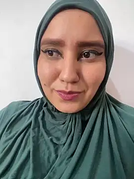 hannahayat online show from 01/01/25, 08:58