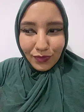 hannahayat online show from 02/08/25, 04:25