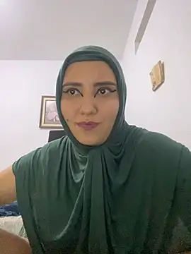 hannahayat online show from 03/08/25, 03:39