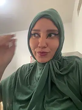 hannahayat online show from 09/18/25, 01:35