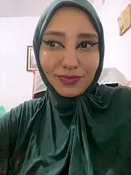 hannahayat online show from 09/23/25, 12:57