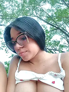 -VICKKY online show from 02/06/25, 11:04