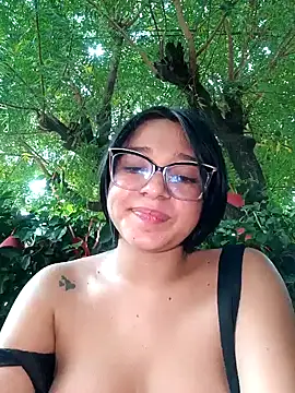 -VICKKY online show from 02/25/25, 10:18