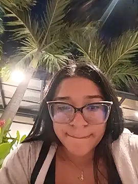 -VICKKY online show from 10/08/25, 01:58