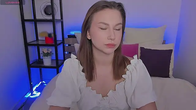 Snapshot of Anny_Limis chatting on 12/05/24, 01:25 Anny Limis online show from 12/05/24, 01:25
