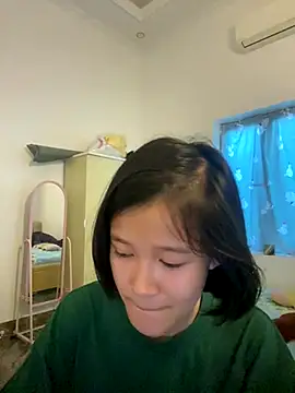 Snapshot of thithi8369 chatting on 12/05/24, 05:59 thithi8369 online show from 12/05/24, 05:59