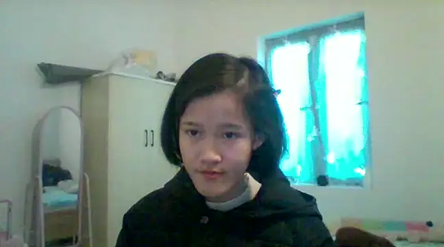 Snapshot of thithi8369 chatting on 12/17/24, 04:12 thithi8369 online show from 12/17/24, 04:12