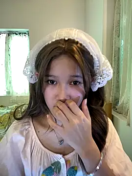 Snapshot of thithi8369 chatting on 09/12/25, 03:39 thithi8369 online show from 09/12/25, 03:39