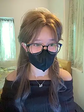 Snapshot of thithi8369 chatting on 10/10/25, 04:11 thithi8369 online show from 10/10/25, 04:11