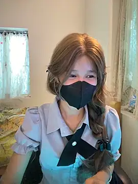 Snapshot of thithi8369 chatting on 10/16/25, 02:12 thithi8369 online show from 10/16/25, 02:12