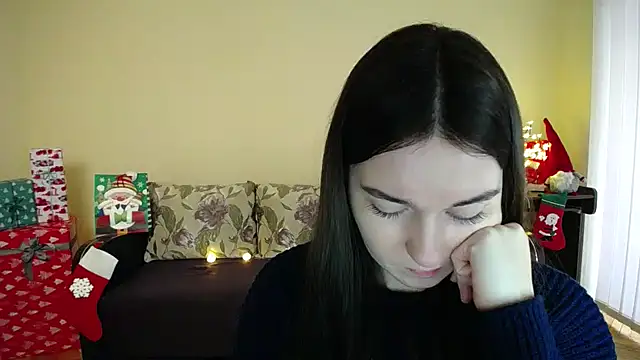 Pretty shy online show from 01/07/25, 12:20