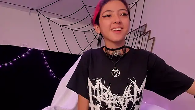 BonnieCute  online show from 12/22/24, 11:44