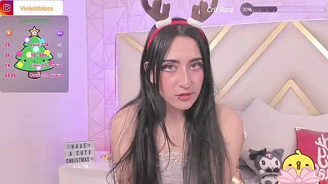 Snapshot of Violettbloss chatting on 12/20/24, 01:25 Violettbloss online show from 12/20/24, 01:25