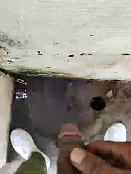 cumshotboy01 online show from 12/06/24, 08:37